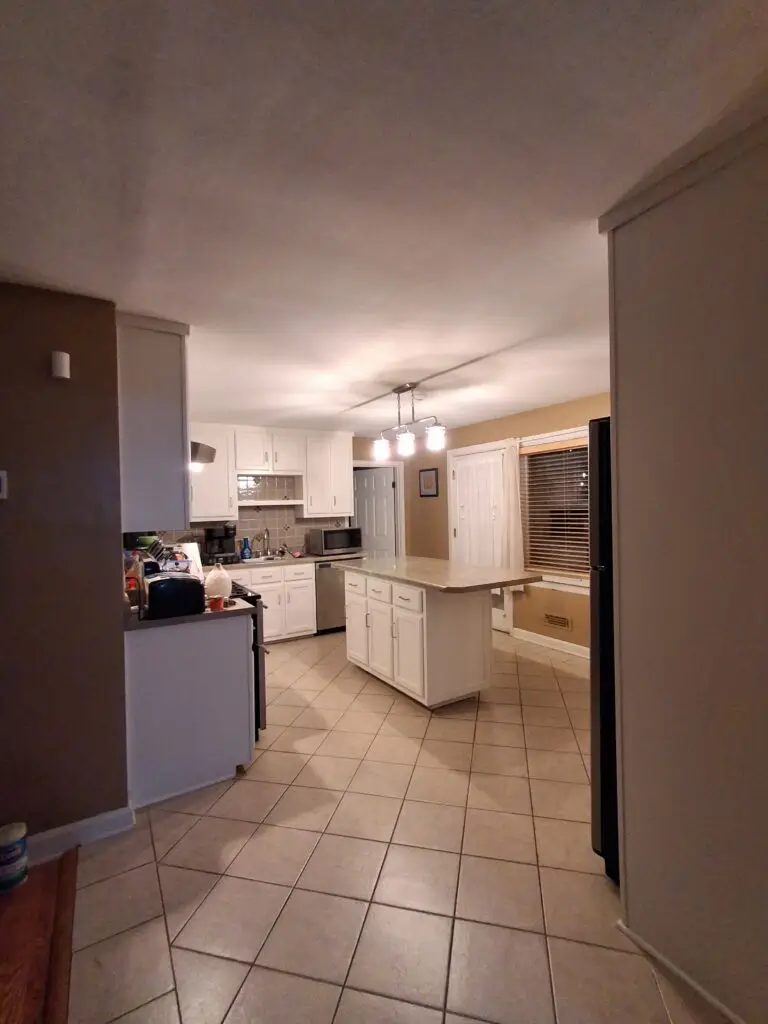 Cabinet Painting Service in Bowling Green