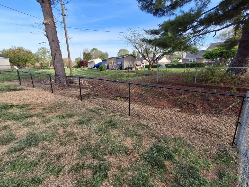 Chain Link Fence Installation and Removal in Bowling Green